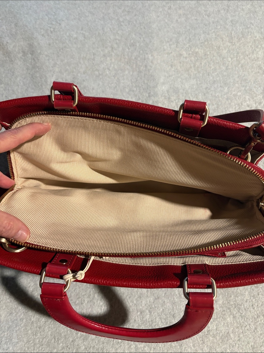 RADLEY LONDON Hello London! Red Purse with Black and White Accents. - Picture 9 of 12
